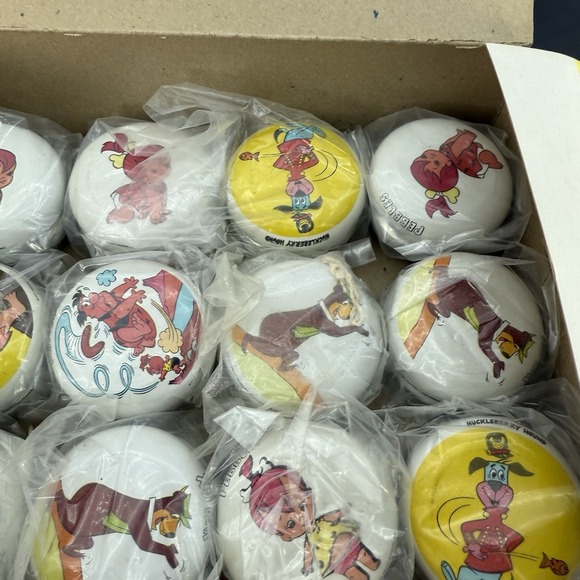 Vintage 1976 Hanna Barbera Metal Yoyo Set of 13 /Original Box/Sealed Pkg - Picture 5 of 9